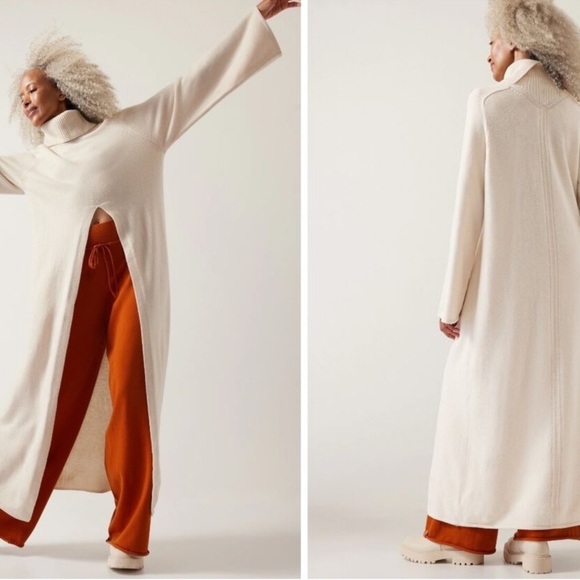 Athleta Alicia Keys Free To Roam Cream Turtleneck Sweater Oversize Cashmere M - Picture 2 of 14